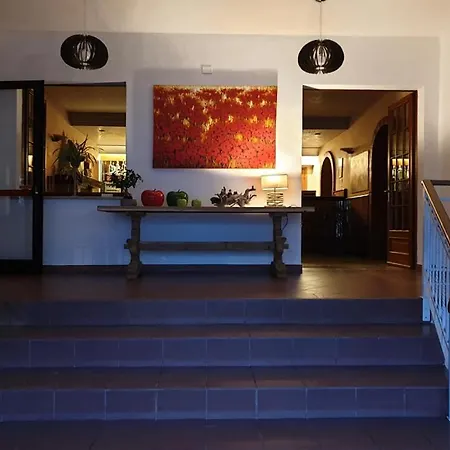 La Favorita Hotel 2*