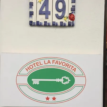 La Favorita מלון 2*